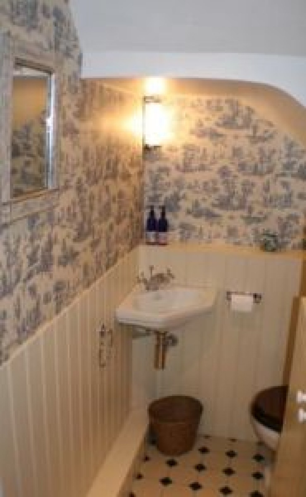 Arts & Crafts Family House Cloakroom Interior Designers