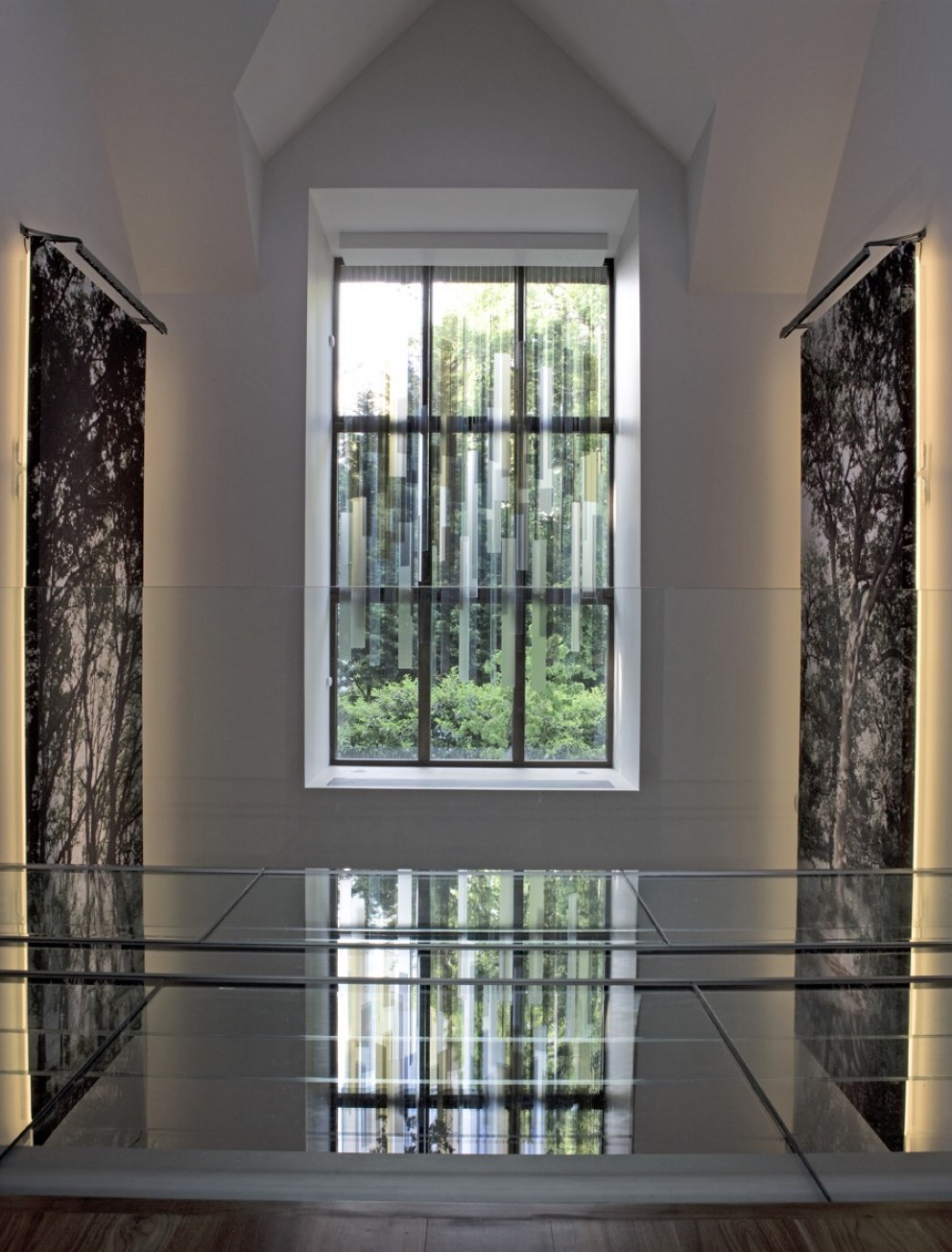 Surrey Mansion | Entrance Hall | Interior Designers