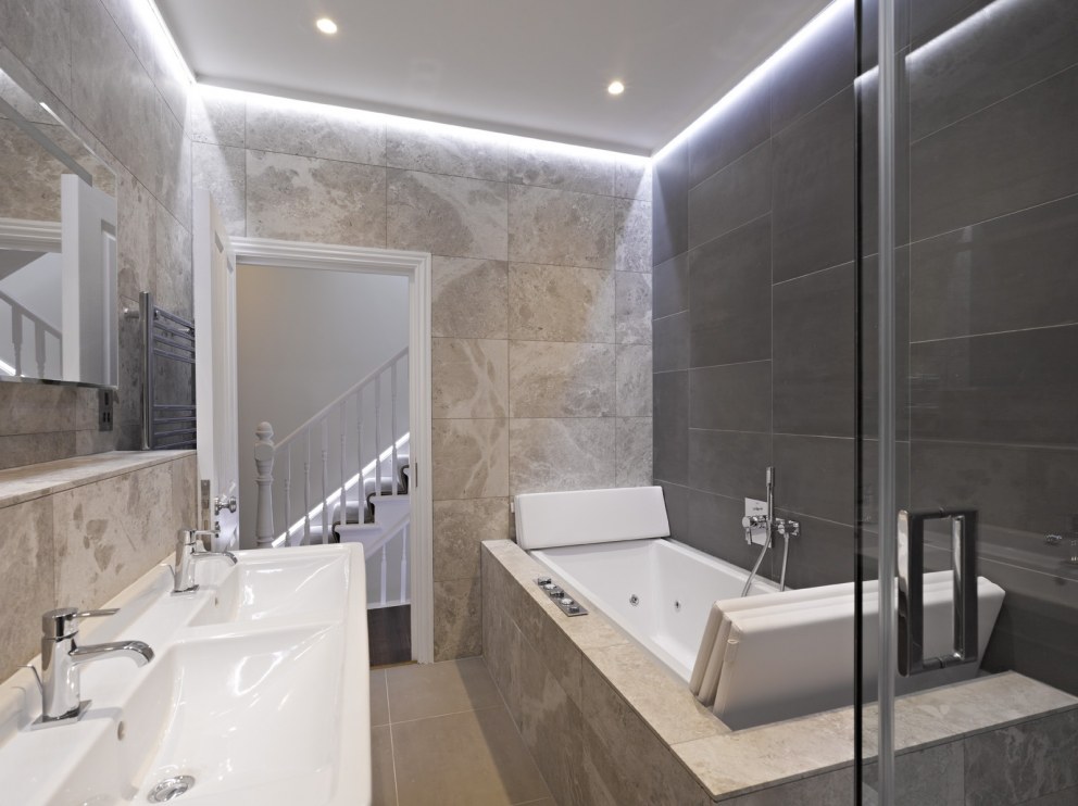 121 Brook Green | Family Bathroom | Interior Designers