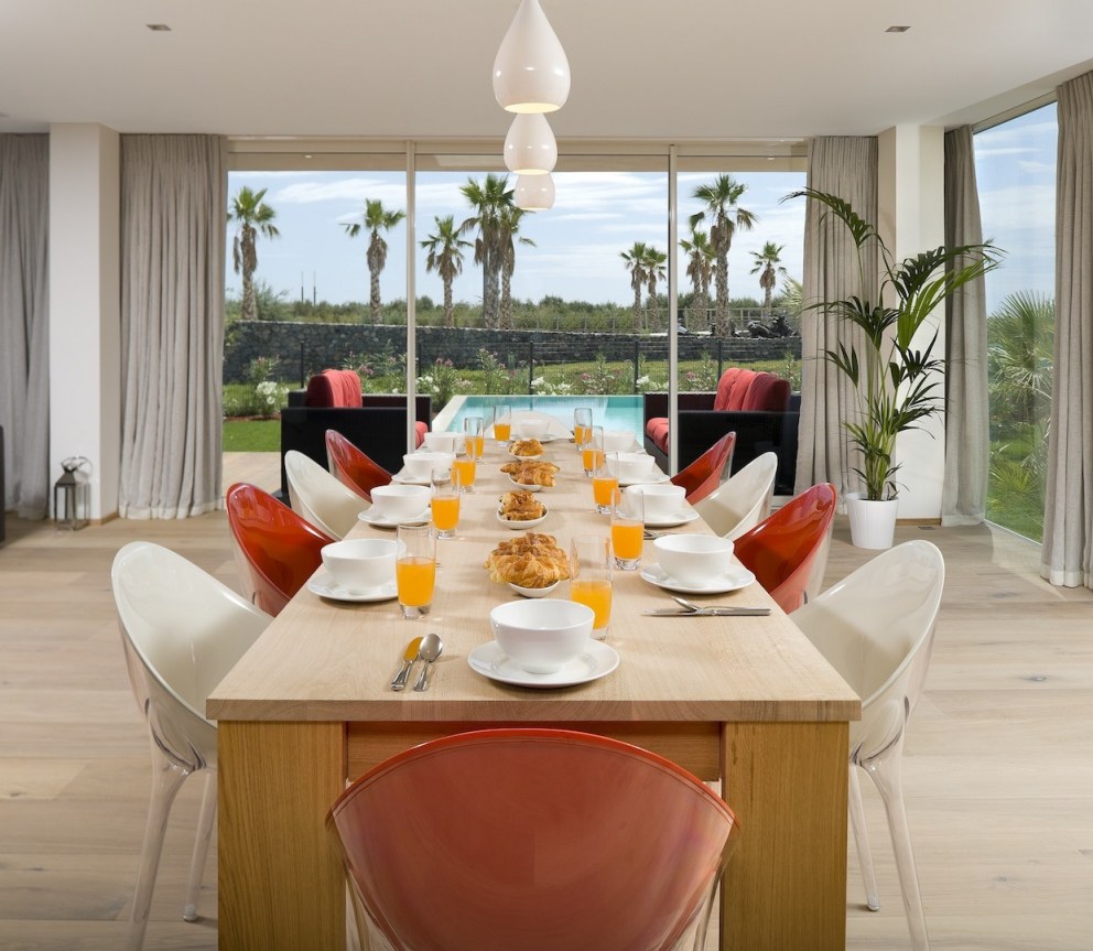 French Villas | Dining area | Interior Designers