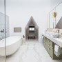 Chelsea duplex apartment | Master Bathroom | Interior Designers