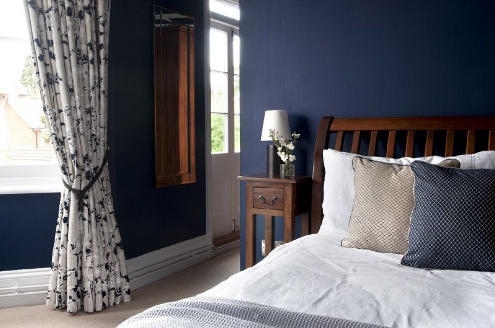 Master Bedroom - Tunbridge Wells | Dramatic Blue Bedroom - Mid 1 | Interior Designers