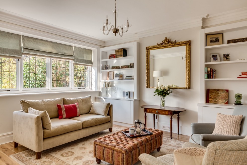 Urban elegance, Surbiton | Main sitting room | Interior Designers