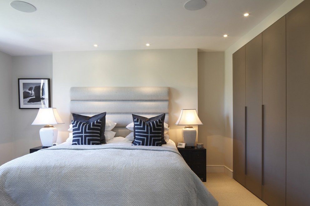 Earls Court Apartment | Master Bedroom | Interior Designers