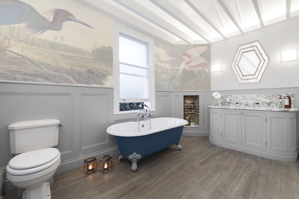 Wimbledon Steam Shower | Traditional Vanity Unit  | Interior Designers