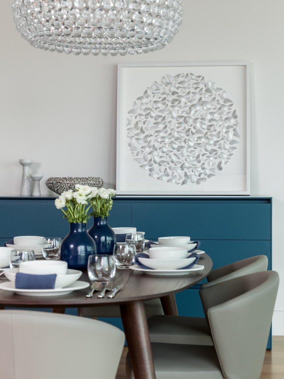 Vauxhall Riverside Apartment | The Dining Area | Interior Designers