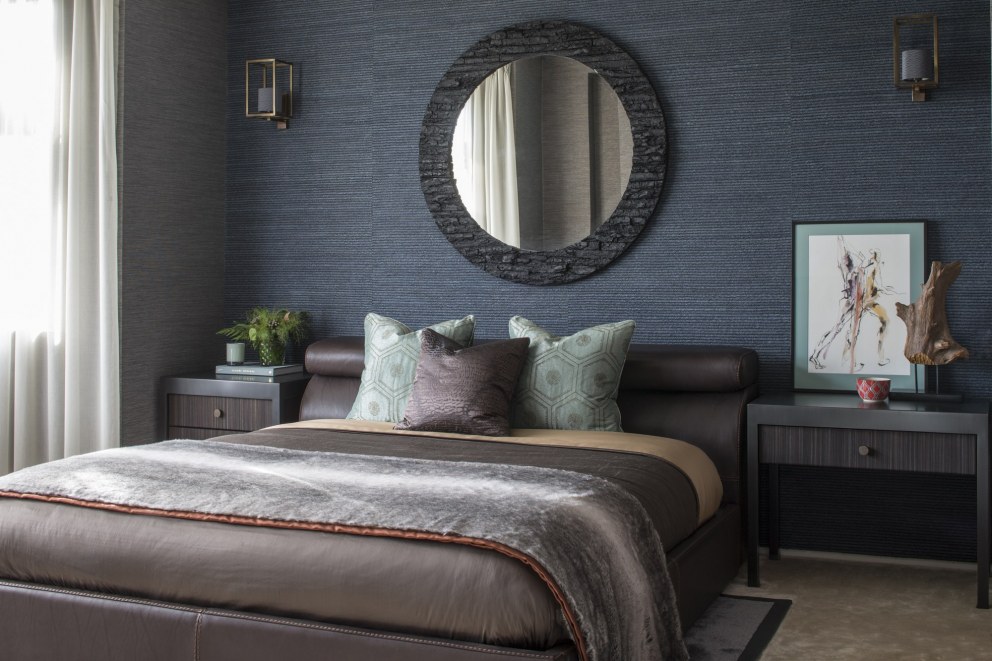 Broad Walk Family Residence, Winchmore Hill | Broad Walk Guest Bedroom | Interior Designers