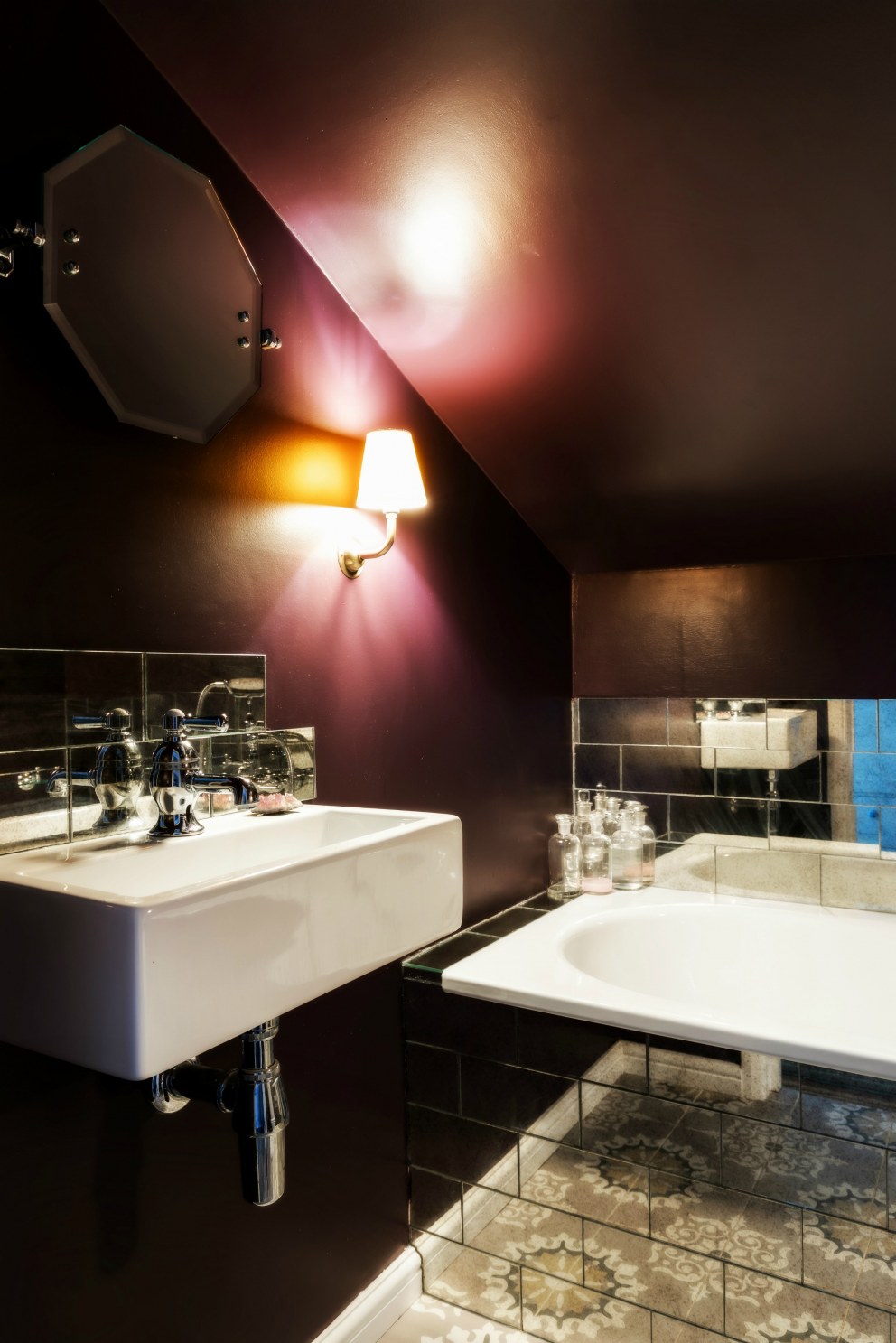 Bohemian Rhapsody | Attic Bathroom | Interior Designers
