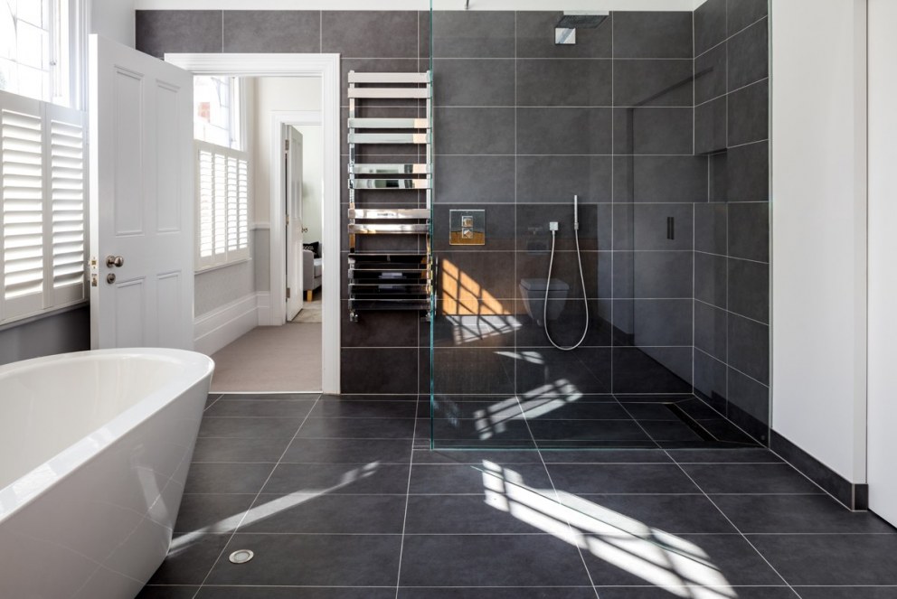 Grand Wandsworth Townhouse | Master Bathroom | Interior Designers