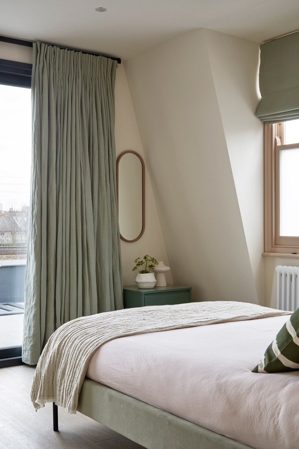 London Duplex | Bedroom | Interior Designers