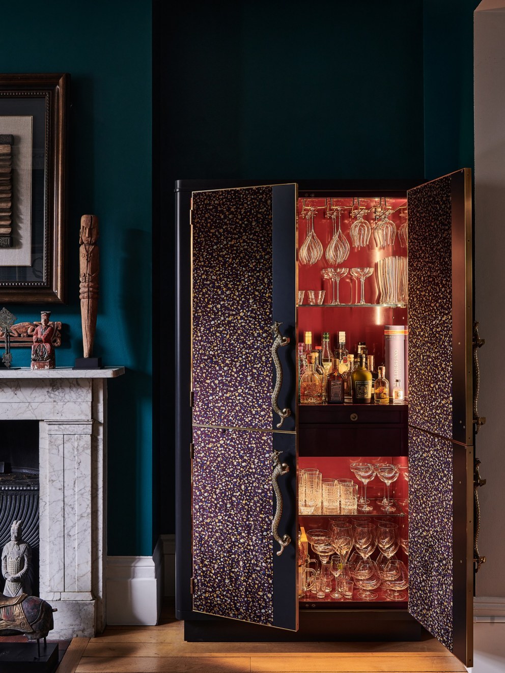 Notting Hill Town House  | Bespoke Bar interior | Interior Designers