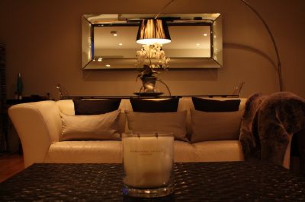 London Apartment | Philippe Starck Caadre Mirror | Interior Designers