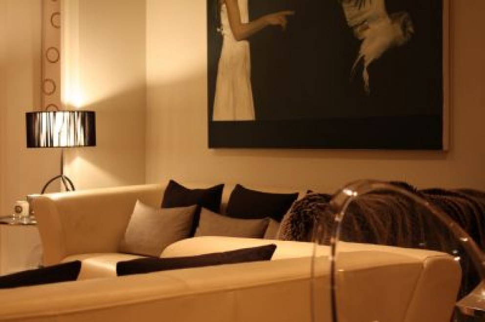 London Apartment | Art & Accessories  | Interior Designers
