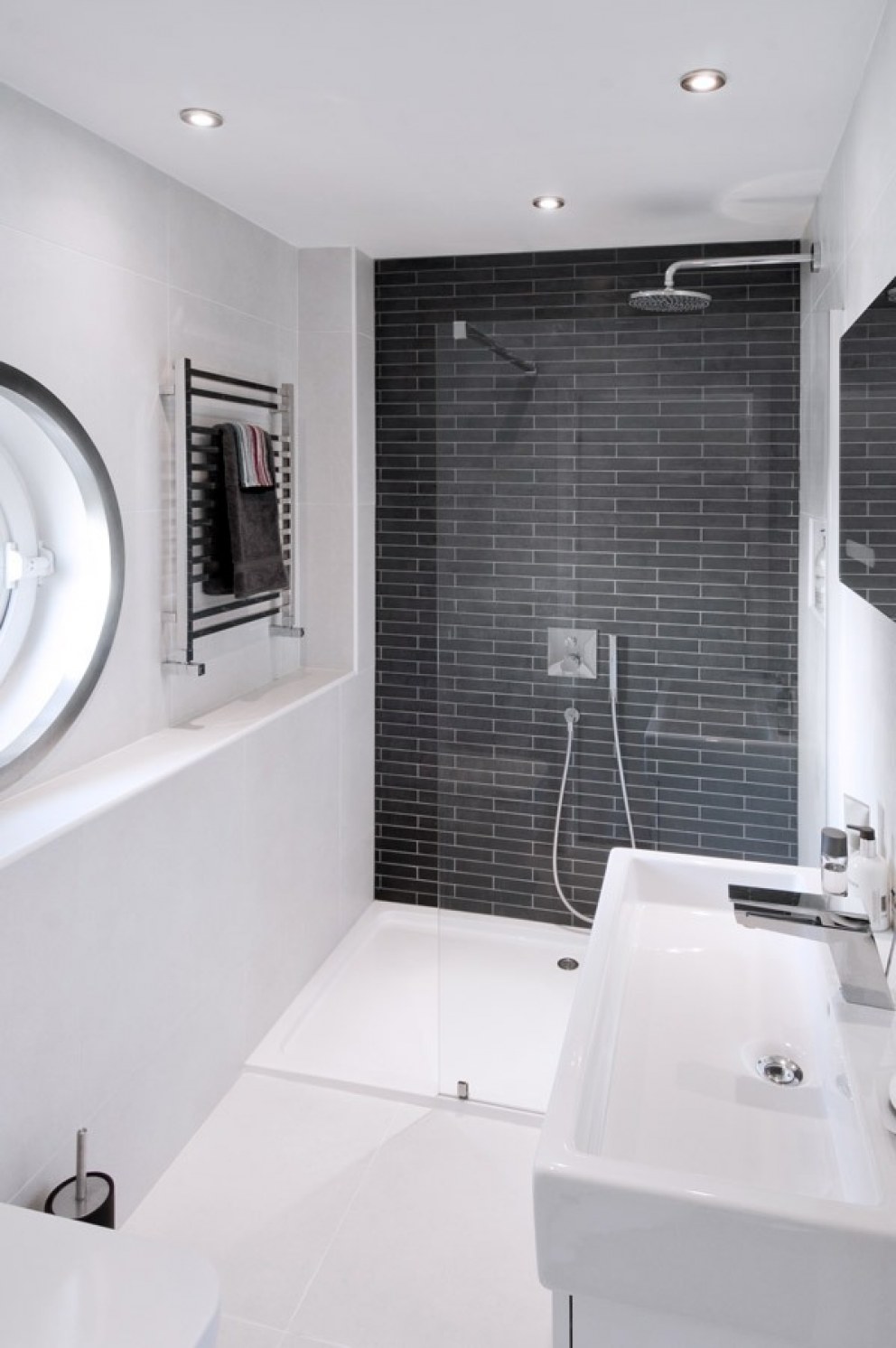 Contemporary master and en suite bathrooms for East London residence | En suite bathroom | Interior Designers