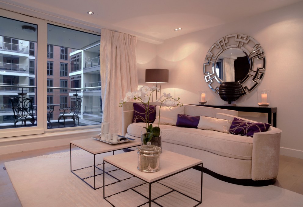 Chelsea Harbour Apartment | Sitting & Dining Room | Interior Designers