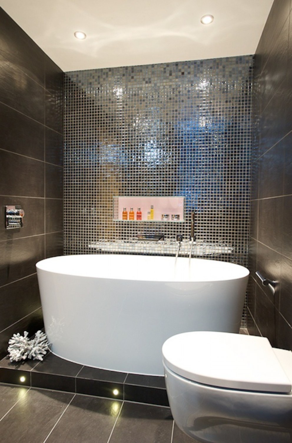 Re design of a riverside apartment in                                                                 Pimlico | Bathroom | Interior Designers