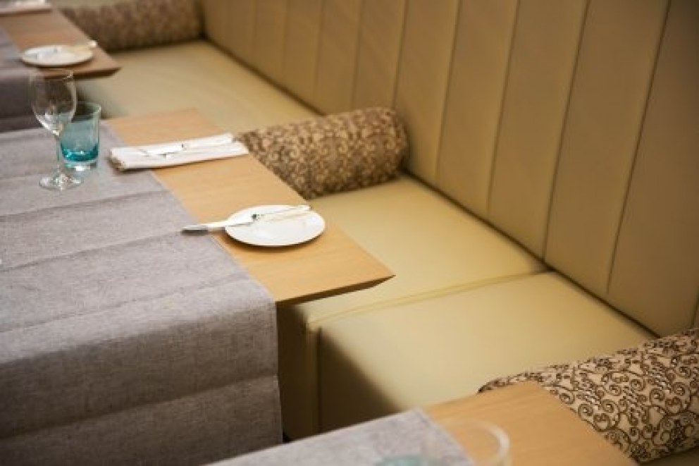 Private Member's Club and Spa | Banquet seating | Interior Designers