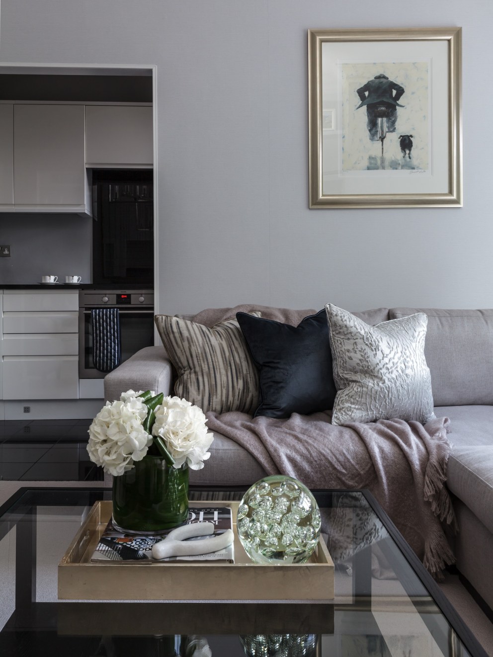 Glamorous and elegant living room in Muswell Hill | Living Room  | Interior Designers