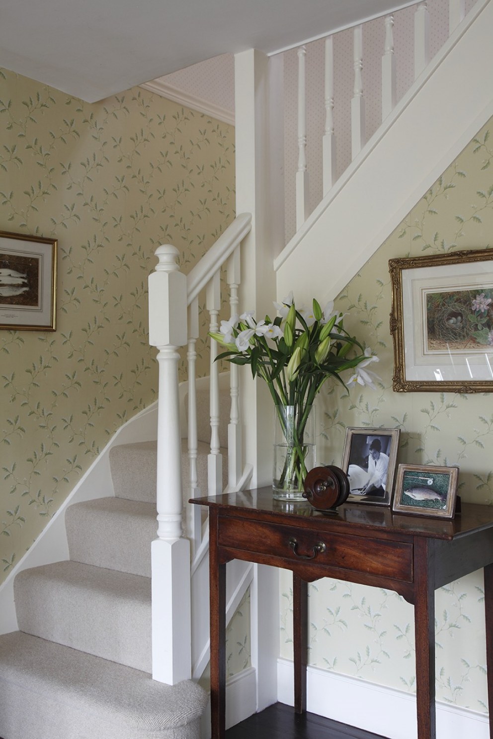 Hampshire Cottage | Hallway | Interior Designers