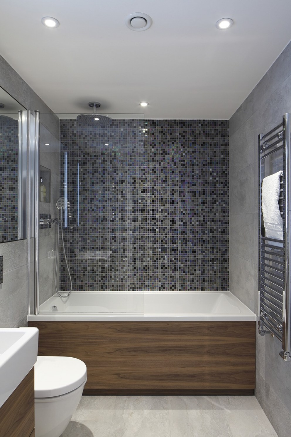 North London apartment | Guest bathroom view 4 | Interior Designers