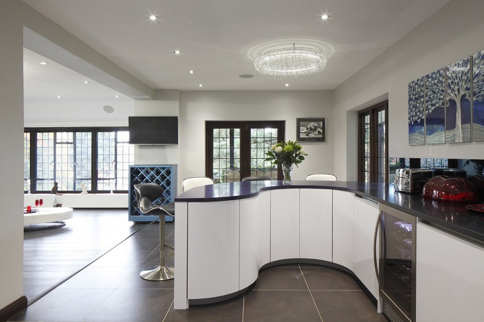 Luxury Thatched Cottage  | Bespoke kitchen design  | Interior Designers