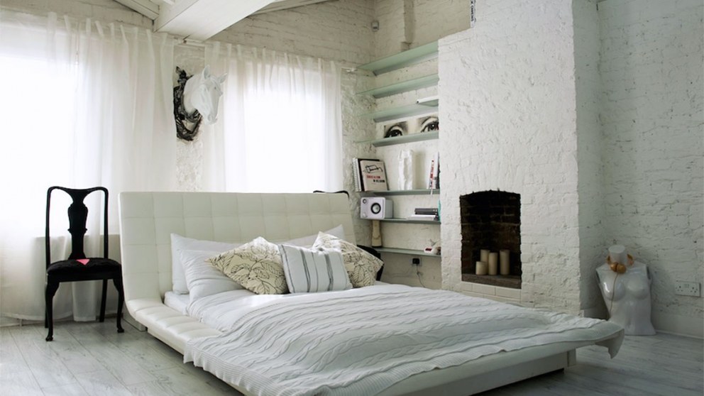 Bachelor flat | White bedroom | Interior Designers