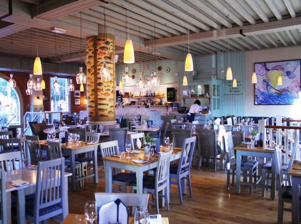 Loch Fyne Portsmouth  | Bar and Restaurant Area  | Interior Designers