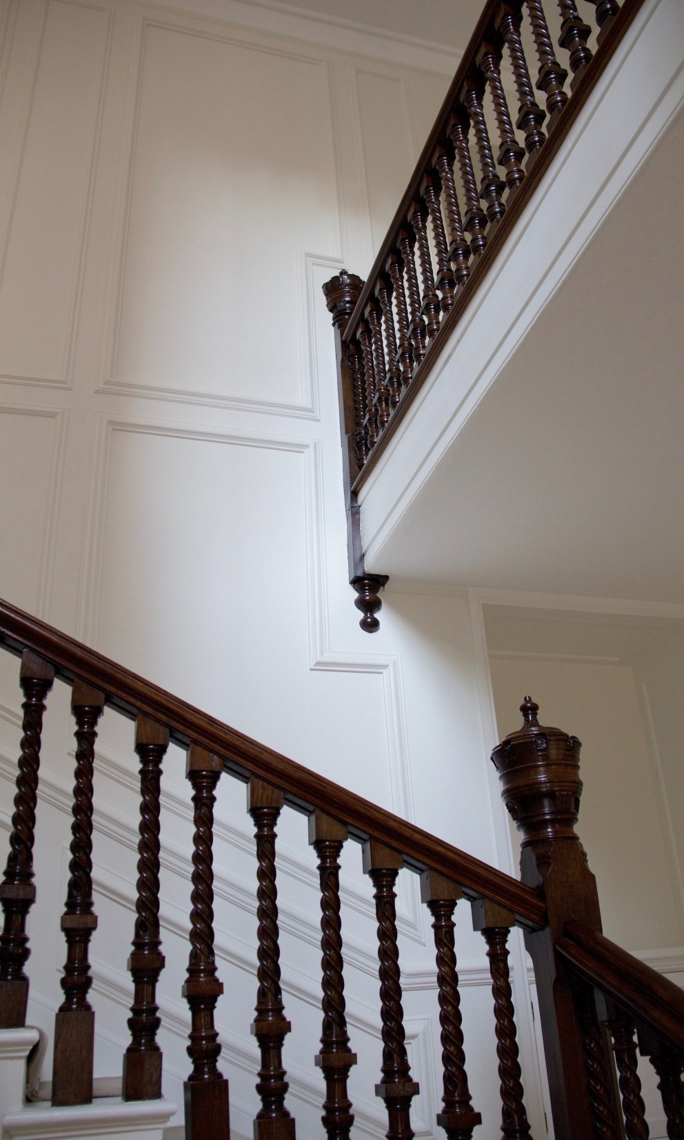 Mayfair Grade I Listed Luxury Apartment | Grand Staircase | Interior Designers