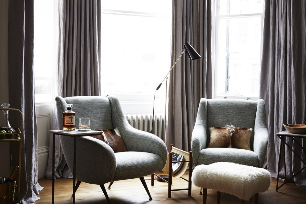 Kensington W8 Apartment | Living Space | Interior Designers