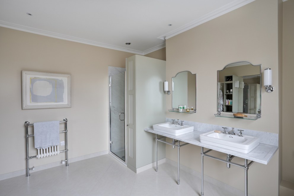 Brackenbury Village, Hammersmith  | Family bathroom | Interior Designers