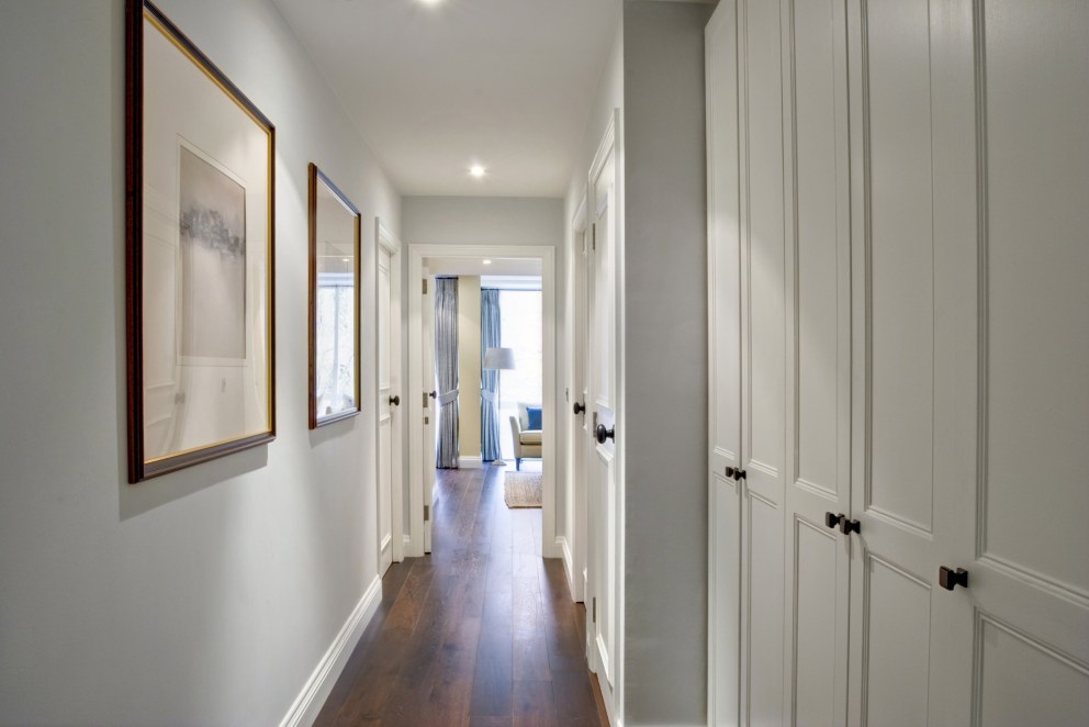 Westminster Apartment | Hallway | Interior Designers