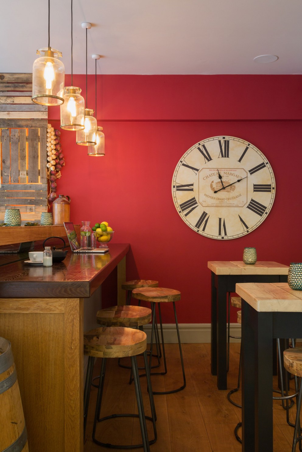 The Oxford Wine Cafe | Hot desk area | Interior Designers