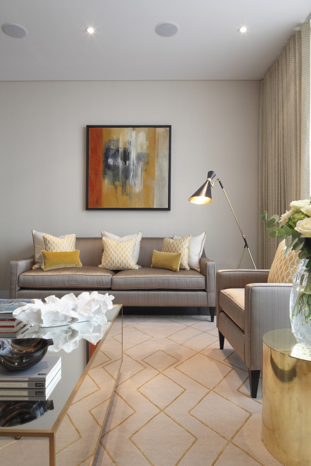 Sleek Soho deluxe apartment  | 4 | Interior Designers