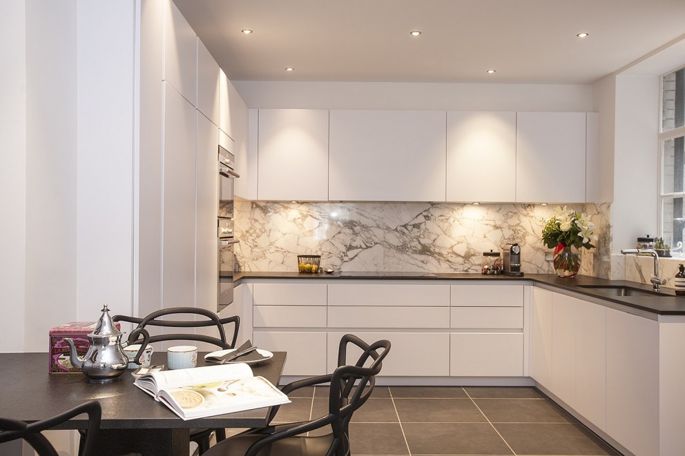 Kensington church street apartment refurbishment | Kitchen  | Interior Designers