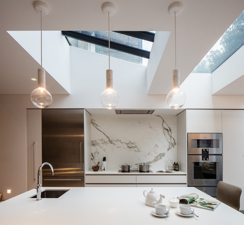 Elegant West London Town House | Kitchen | Interior Designers