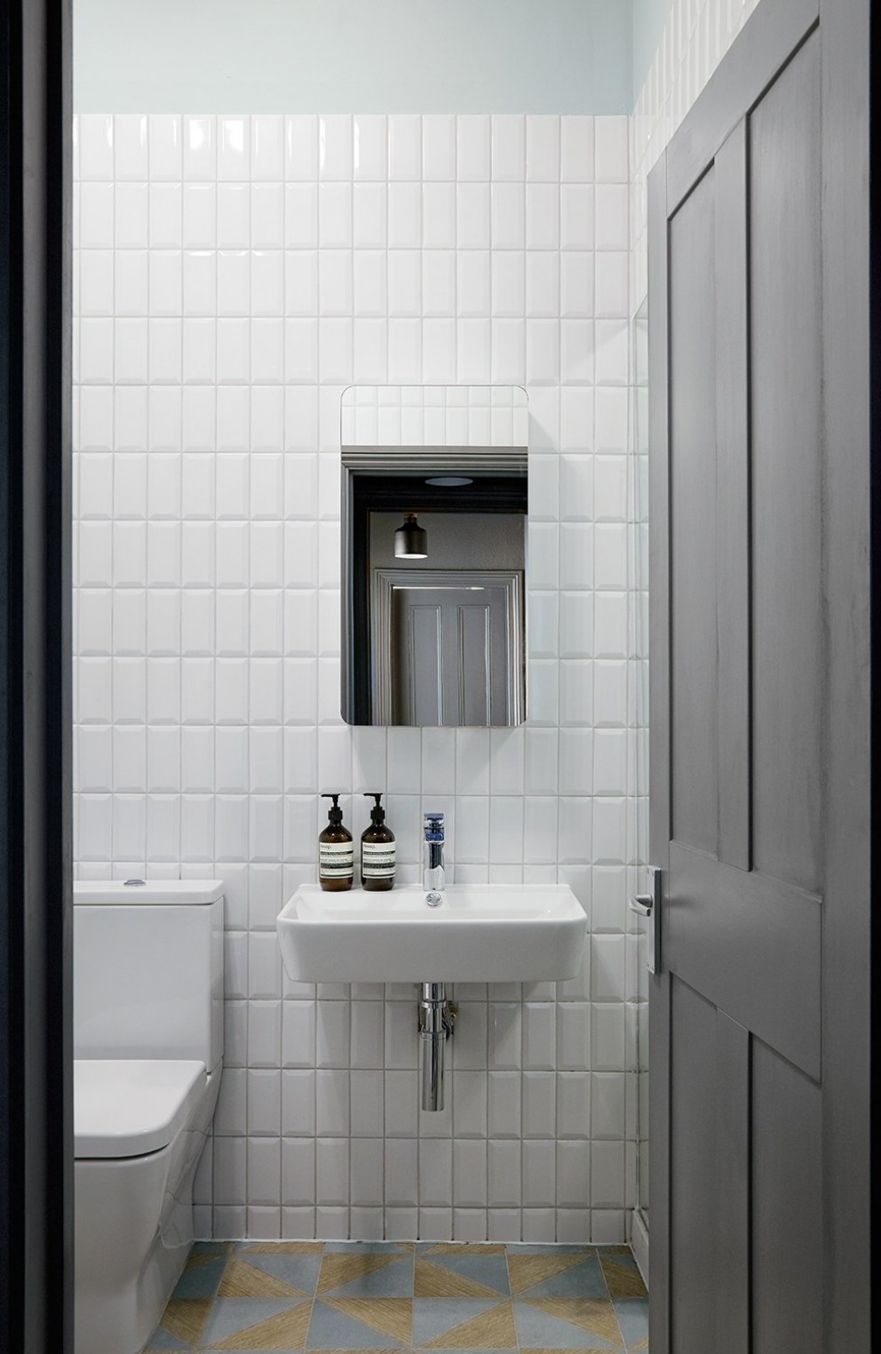 Stoke Newington Flat | Bathroom | Interior Designers