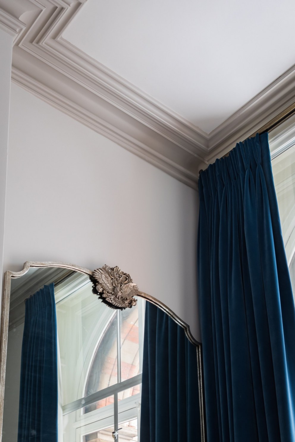 Kings Cross St Pancras Hotel Apartment | bedroom | Interior Designers