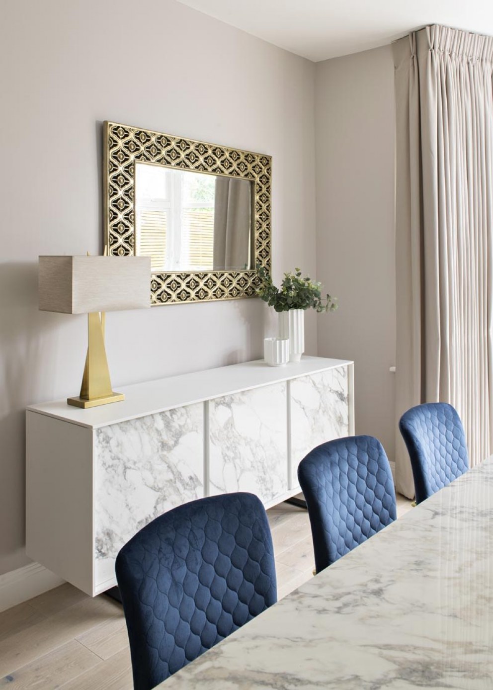 Kensington luxury family home | Dining room | Interior Designers