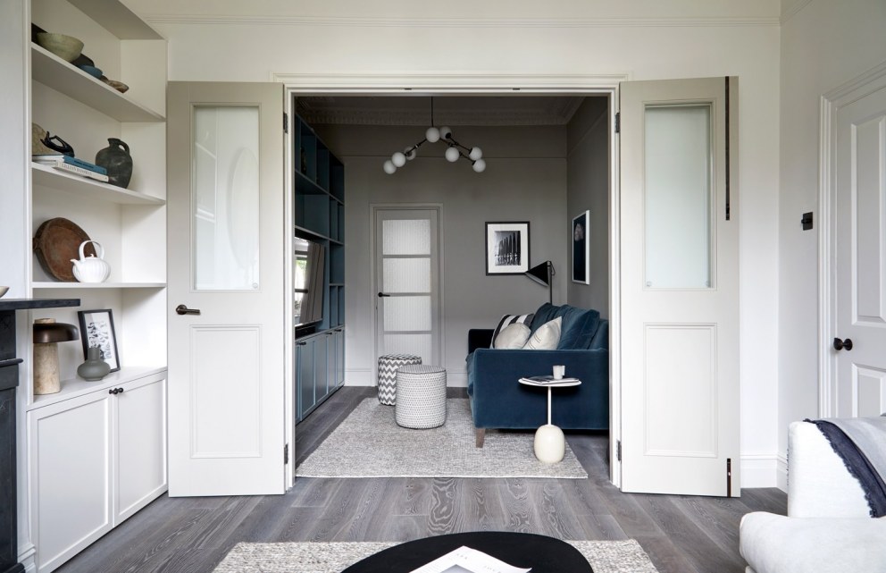 Ramsden Road | Bespoke living room doors | Interior Designers