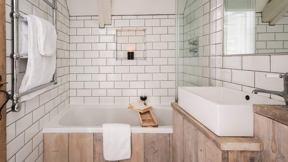 Mousehill | Bathroom | Interior Designers