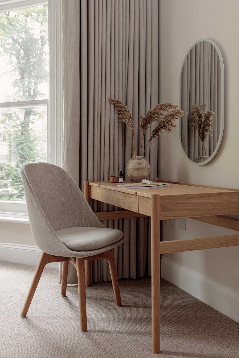 South Kensington - Refurbishment & FF&E | Scandi dressing table | Interior Designers