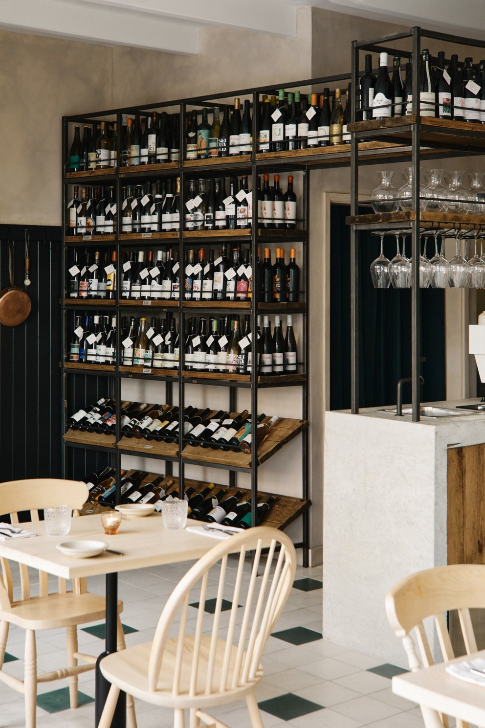 Hoxton restaurant | 20-30 Cover Restaurant & Bottle Shop | Interior Designers