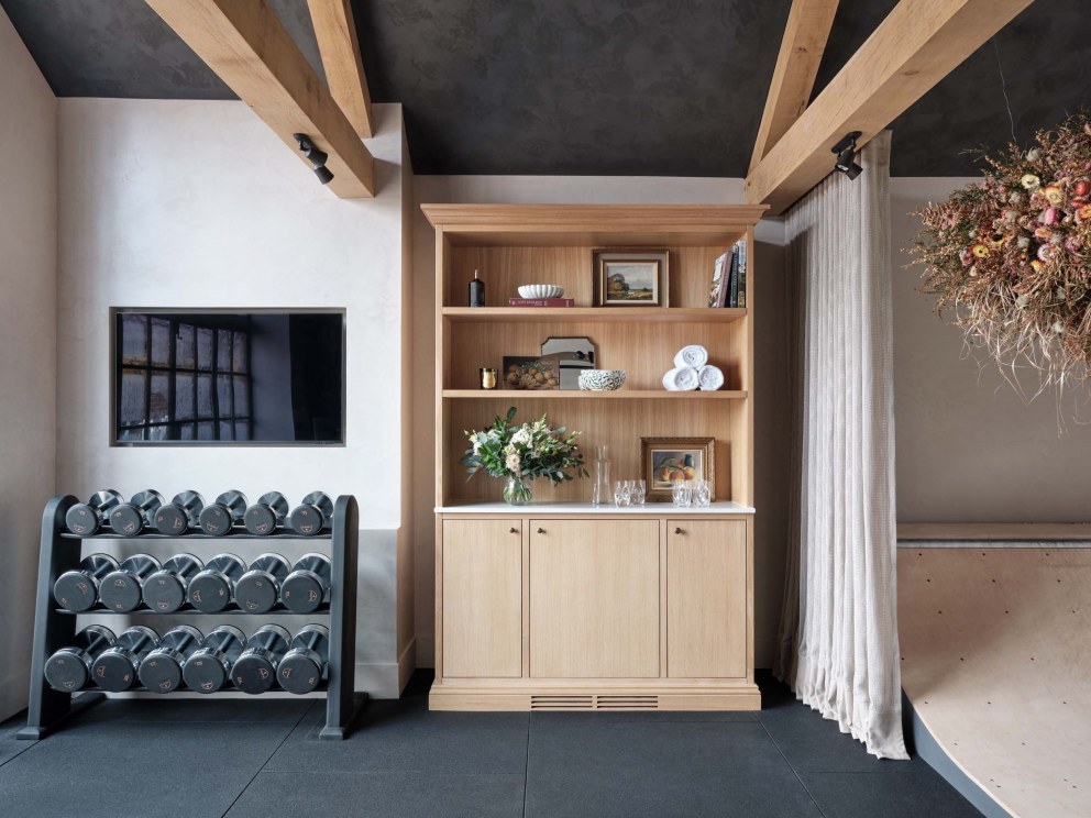 Luxury Gym / Luxury Gym - InteriorDesigners.net