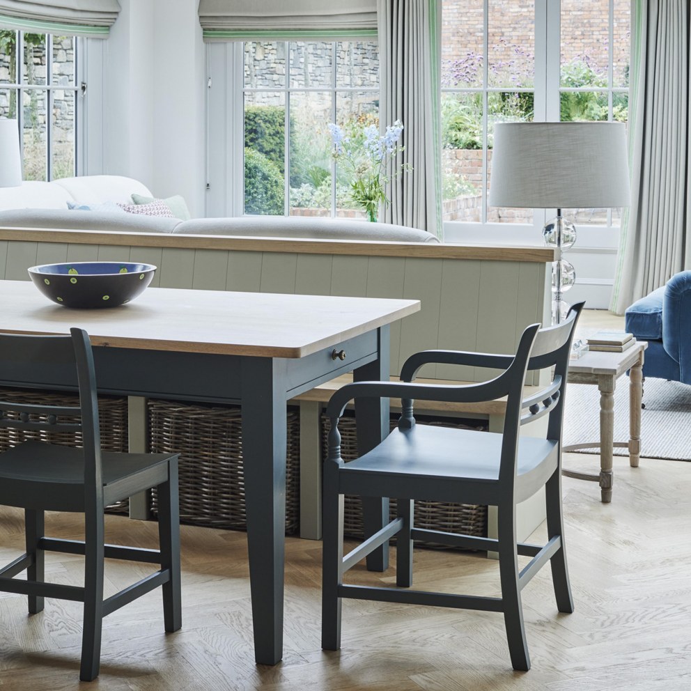 Glamorgan Town House  | Kitchen table | Interior Designers