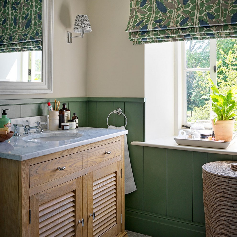 Oxford Old School House  | Vanity ensuite | Interior Designers