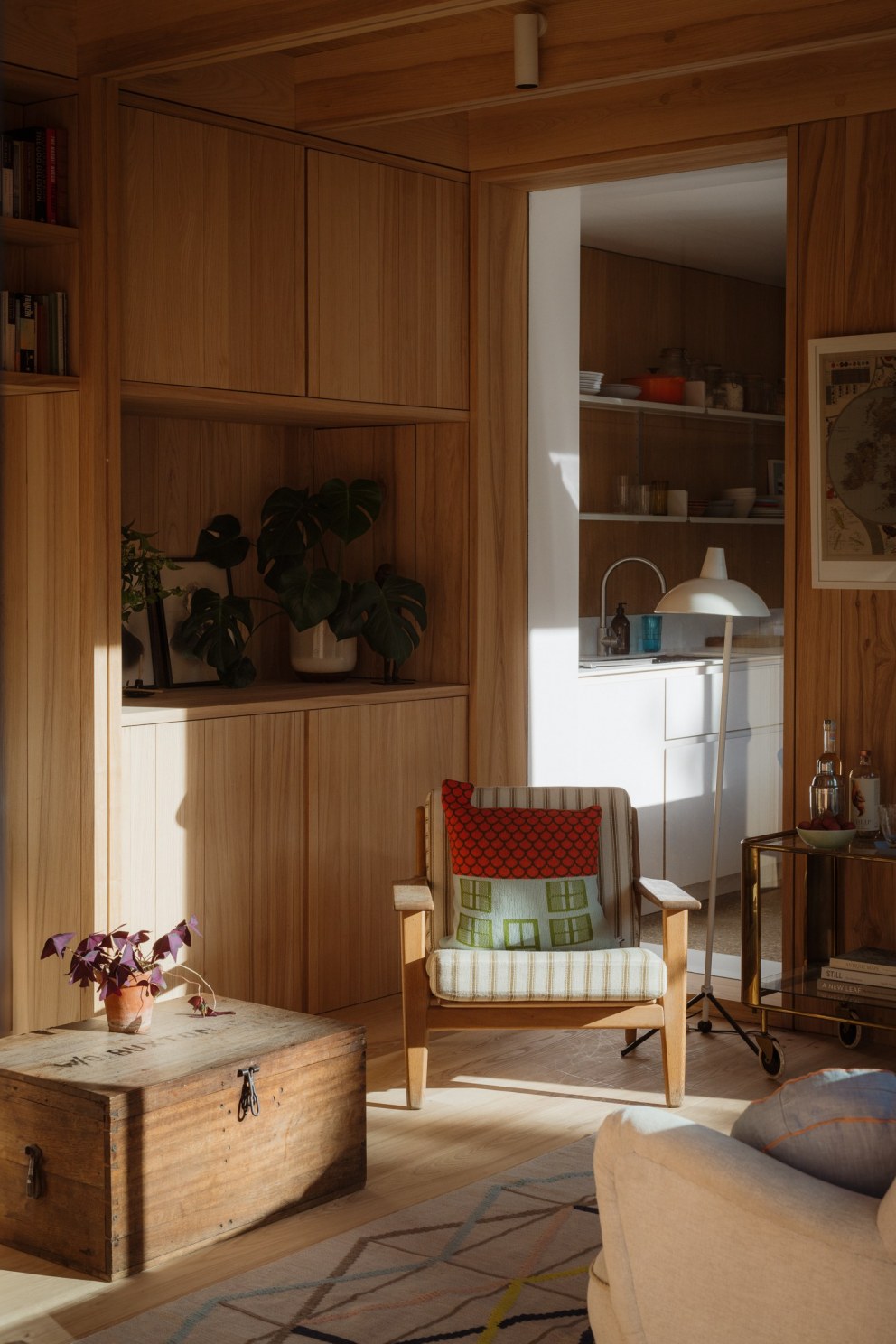 Coach House, East Dulwich | Wood-lined scandi living room | Interior Designers