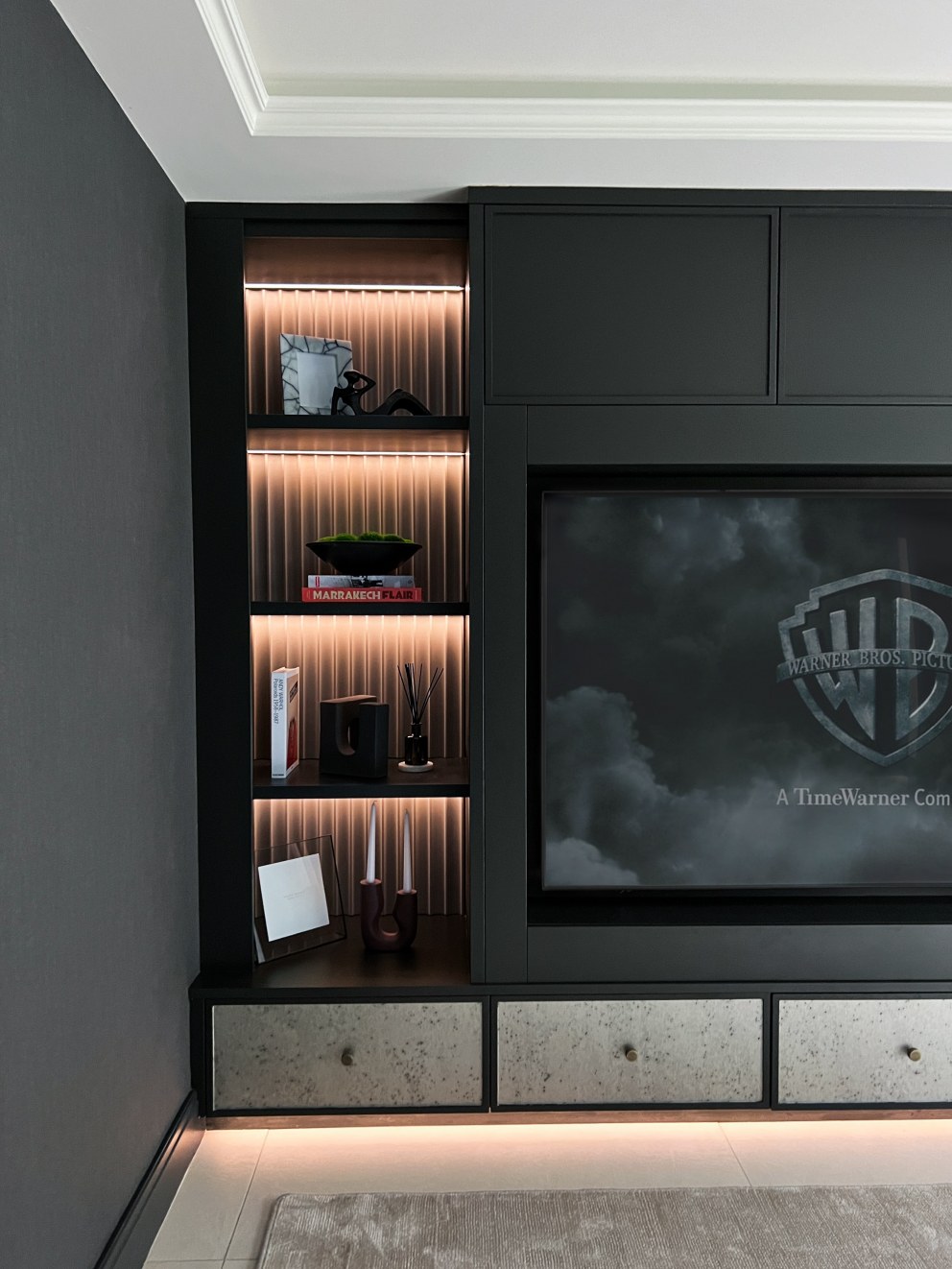The Hollies  | cream&black The Hollies | Interior Designers