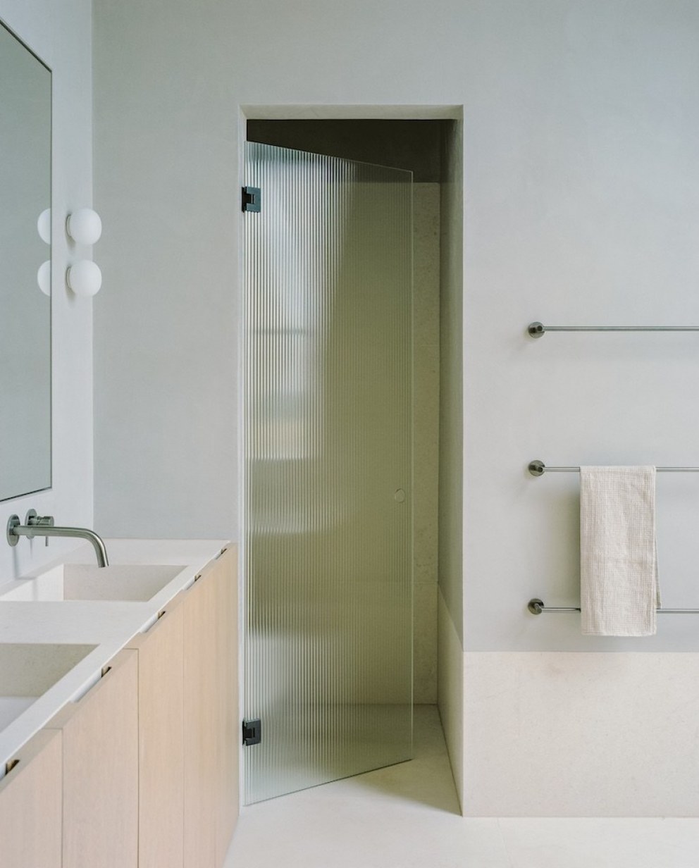 Surrey House | Bathroom | Interior Designers