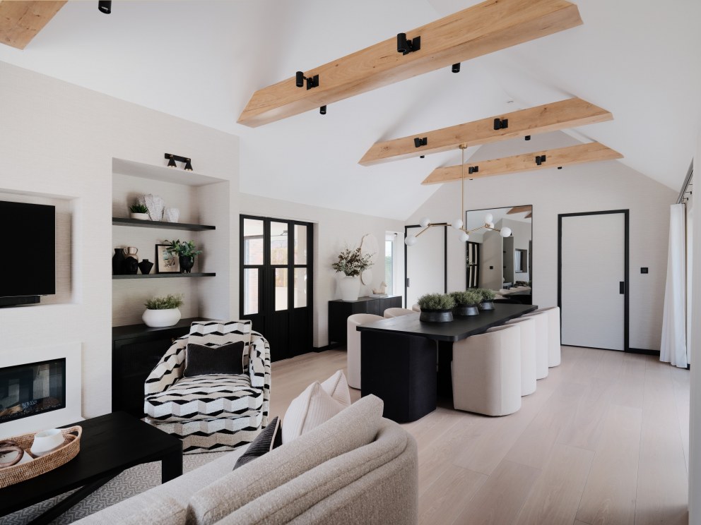WEST SUSSEX CONTEMPORARY FARMHOUSE | The sitting/dining room | Interior Designers