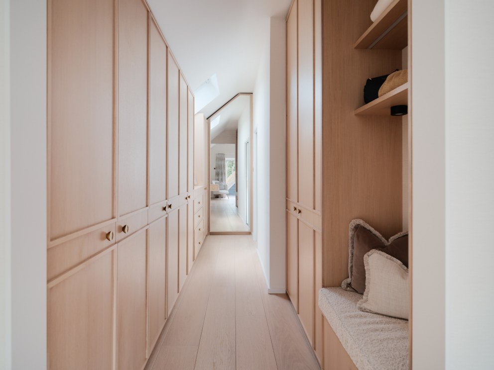 WEST SUSSEX CONTEMPORARY FARMHOUSE | The dressing room | Interior Designers